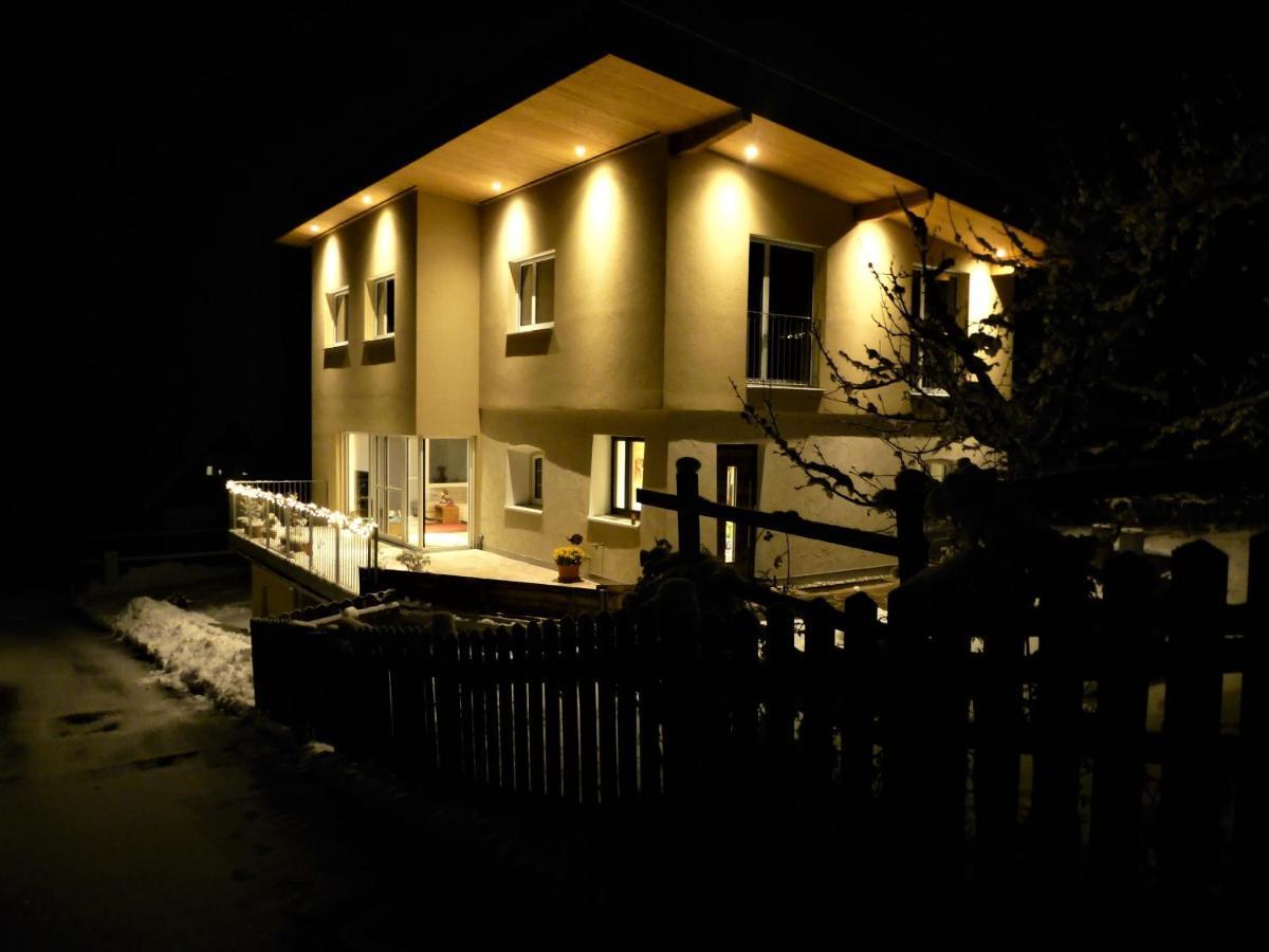 Cozy Mountain View Apartment With Terrace And Garden Innsbruck Ngoại thất bức ảnh